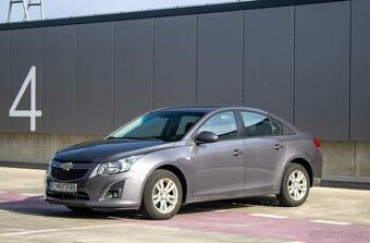 Chevrolet Cruze 1.8 16V LT