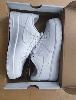 Nike Air Force 1 White