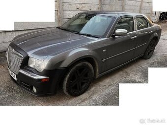 predam diely na chrysler 300c 160kw 3,0 crd šedý strieborny