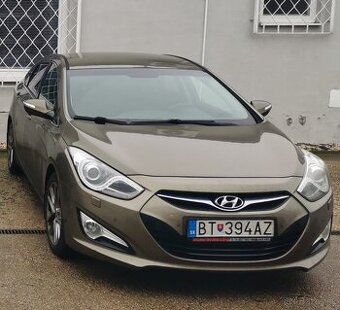 Hyundai Sedan limuzína 1,7 Diesel CRDi40 - hnedá metalíza