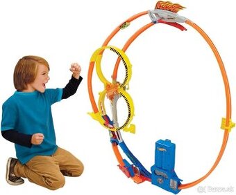 Hot Wheels Závod na Super smyčce 90 cm