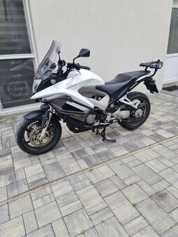Honda Crossrunner 800
