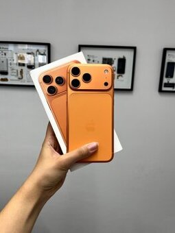 Apple iPhone 17 Pro Max 256GB Cosmic Orange