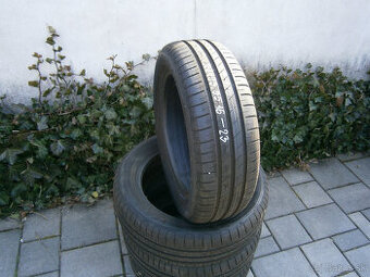 Predám 4x letné temer nové pneu Goodyear 195/55 R16 91VML