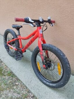 20" SCOTT limitovana edicia Bayern Mnichov
