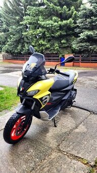 Aprilia SR GT 200