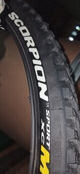 Predám jazdené plášte Pirelli Scorpion 29x2,40 - 1