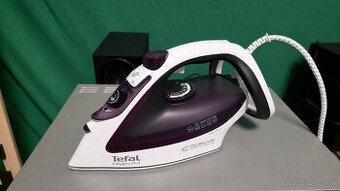 Tefal Easygliss Plus žehlička