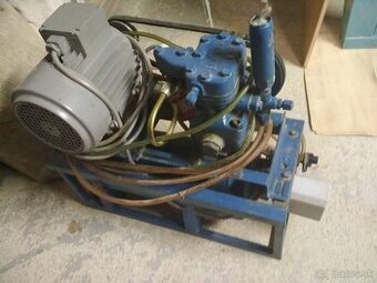 Kompresor.