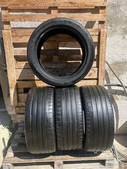 Continental sport contact7. 245/45/19”Y XL
