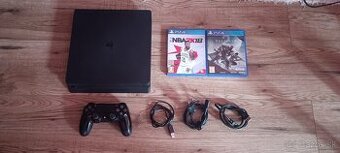 Ps4 slim s hrami