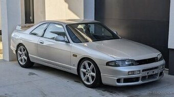 NISSAN SKYLINE R33 GT-S