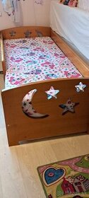 Detská posteľ MASÍV Hviezda 80×200 + matrac