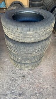 Continental 215/65r16