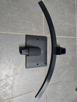 Podstavec + držiak na stenu LG tv