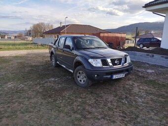 Predám Nissan navara