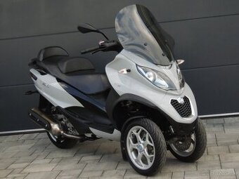 PIAGGIO MP3 500 ,,B" vodičák 2017