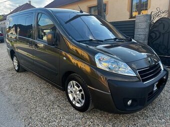 MINIBUS NA PRENAJOM - 8-9miestne auta