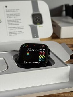 Apple watch SE 44mm 2.generácie, Midnight