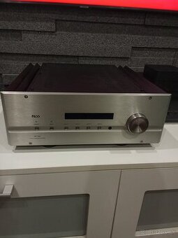 Pass Labs int30a