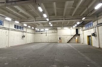 Skladový priestor 359m² v Ružinove na prenájom