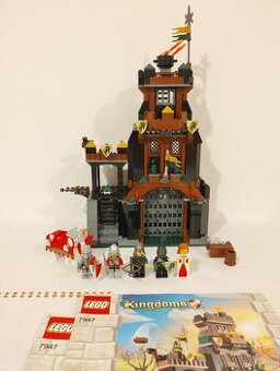 LEGO Castles 7947 Prison Tower Rescue