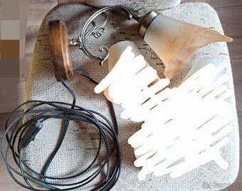 Luster, svietidlo, lampa a Malá lampa na baterky