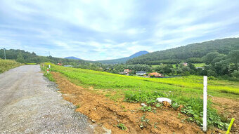 Stavebný pozemok s IS v novej lokalite – Kanaš (1063 m²)