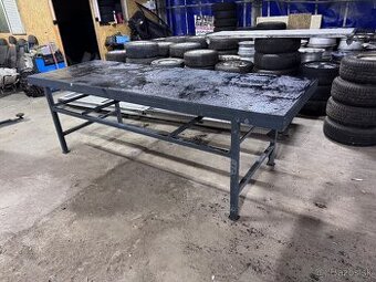 Pracovný stôl-pong