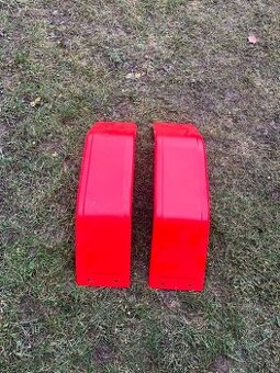 Predné blatníky Zetor