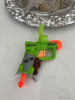 Nerf Zombie Strike
