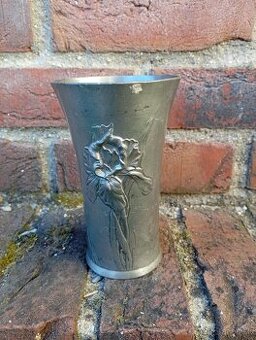 Predám cinovi pohár rok 1900