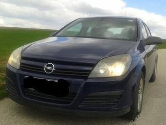 Opel Astra H hatchback benzín manual