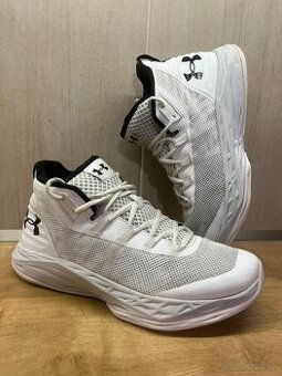 Under Armour JET MID 42,5