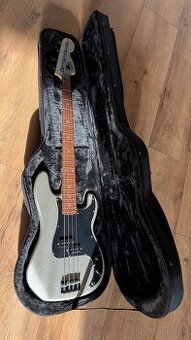 Kufor na basgitaru Skb