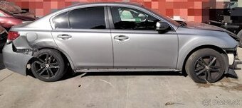 SUBARU LEGACY predám MOTOR EJ25 2.5 AUTOMATICKÁ PREVODOVKA 4