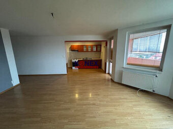 ID-3277 NA PREDAJ – Priestranný 4-izbový byt SOBRANCE