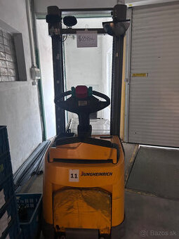 Elektrický vysokozdvižný vozík Jungheinrich ERC 214 / paleto