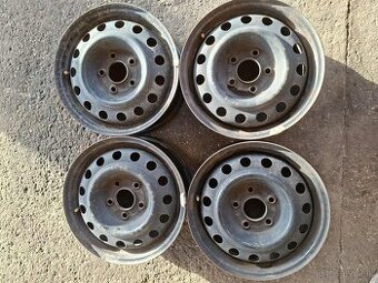 Plechové disky 5x114.3 R15 Hyundai Kia