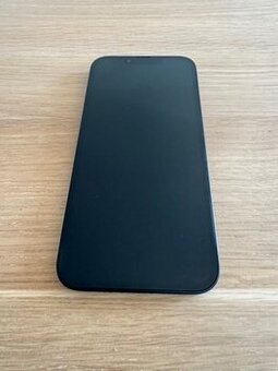  Predám iPhone 13 128 GB Midnight – zachovalý, 85 % batéria