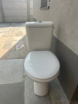 Splachovací záchod wc