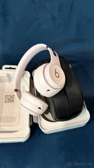 Beats Solo 4
