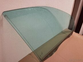 Mercedes C W203 okná Avantgarde pravá strana