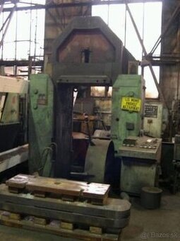 Hydraulický lis ŽĎAS LVH 2500 (948)