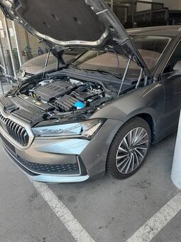 Skoda Superb 4 combi 2,0TDI 110 kw L&K