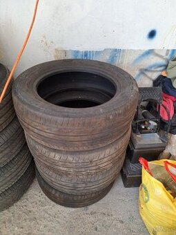 Ponúkam letne pneumatiky semperit 205/55R16
