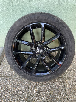 Borbet N Black Glossy R18 + letné 245/45 R18