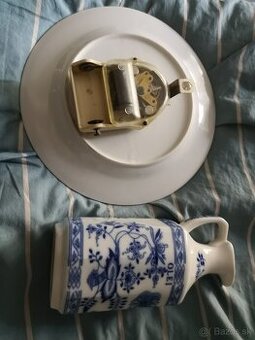 Porcelánové hodiny, nádoba na olej