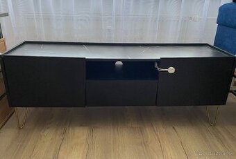 TV stolík