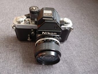Nikon F2